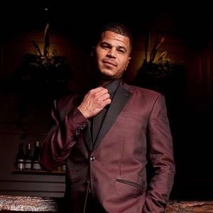 Meet your Posher, Jay